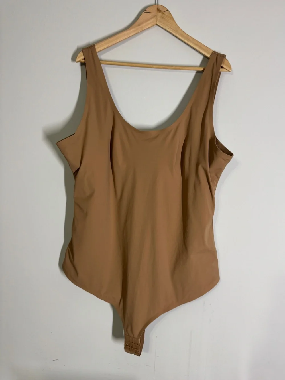 Pinsy Scoop Neck Hourglass Shapewear Cheeky Thong Bodysuit 3X Long Sculpting - Picture 2 of 5